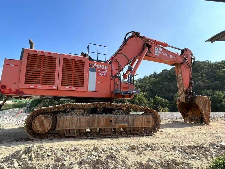 Japonya Kullanılmış Hitachi Kazı makinesi 120 ton ikinci el EX1200 Jindongyu Makine satılıyor