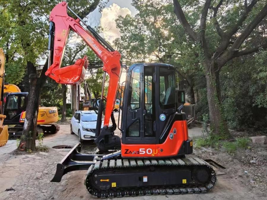 Japonya Kullanılmış Hitachi Kazı makinesi satılıyor İkinci el ZX50U Jindongyu Makineleri